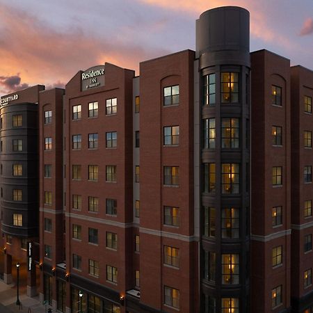 Courtyard By Marriott Syracuse Downtown At Armory Square Hotel Eksteriør billede