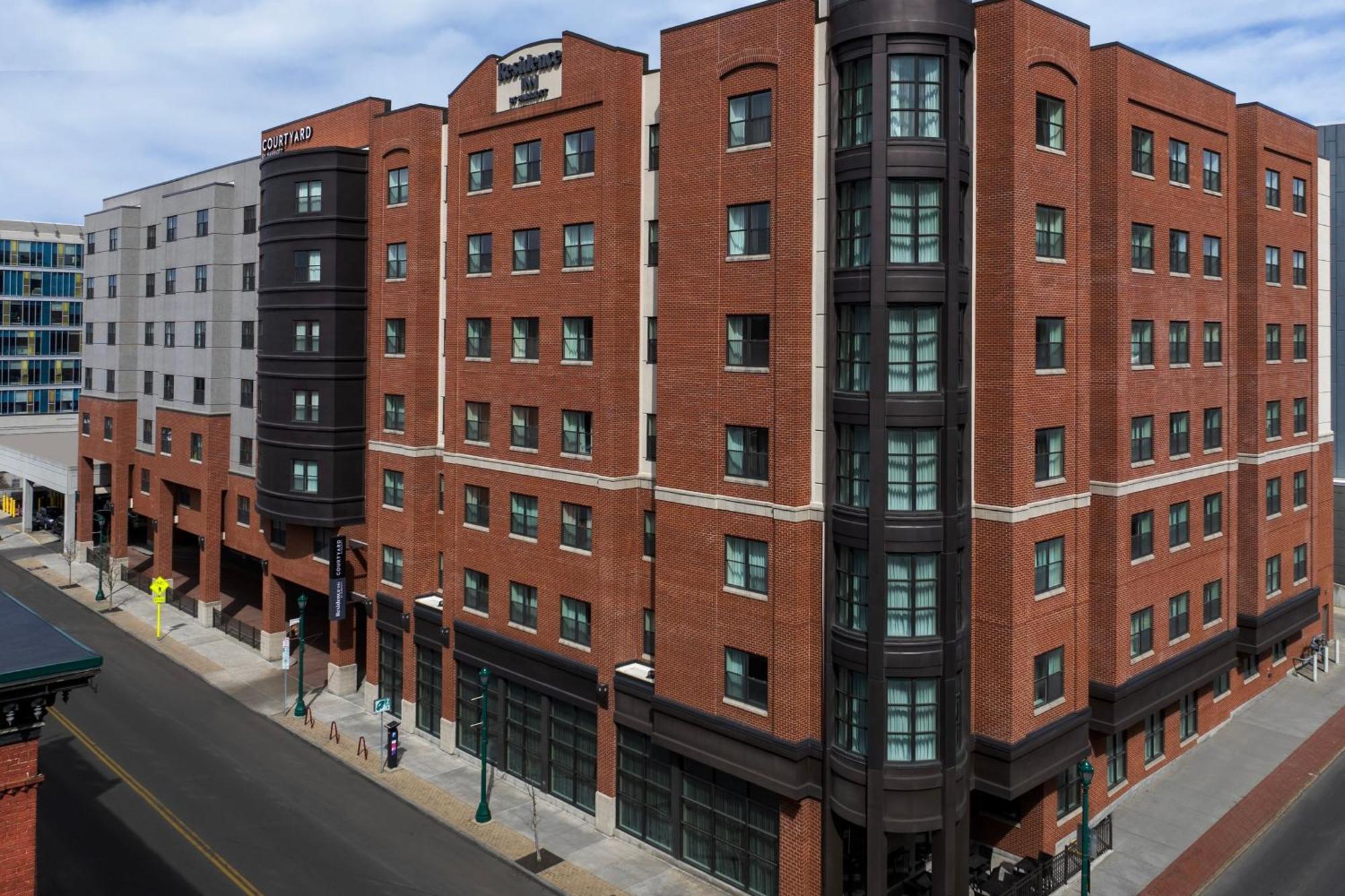 Courtyard By Marriott Syracuse Downtown At Armory Square Hotel Eksteriør billede